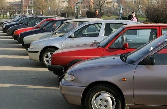 Sute de locuri de parcare vor apărea în Capitală