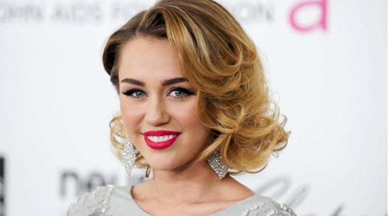 Miley Cyrus și-a arătat inelul de logodnă! În scurt timp își va schimba viața