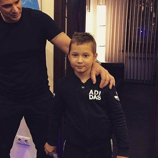 Муж Ксении Бородиной рассказал, как правильно воспитывать сыновей