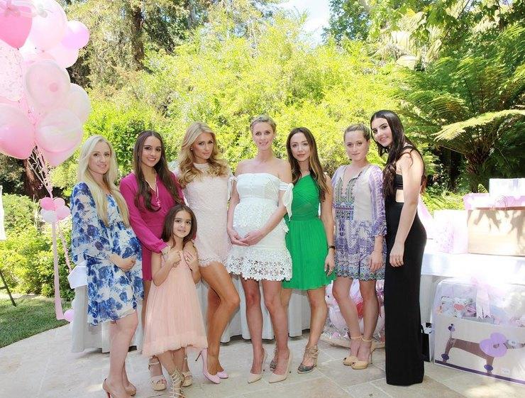 Ники Хилтон провела baby shower по случаю скорого рождения дочери