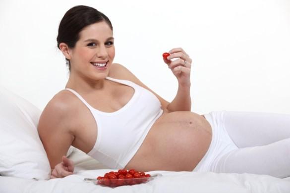 Употребление свежих фруктов во время беременности повышает IQ будущего ребенка