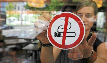 Вступает в силу закон о запрете курения в общественных и закрытых местах