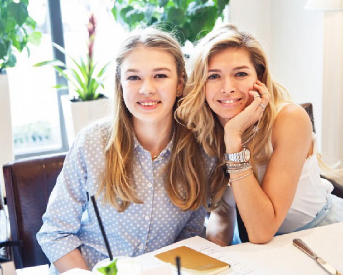 Vera Brejneva se mândrește cu cele două fiice în Instagram! Surorile seamănă leit între ele (Foto)