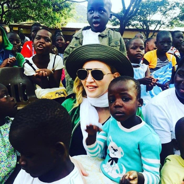 Мадонна показала руки после курса омолаживающих процедур