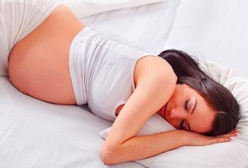 Исследование: ночью многие беременные сталкиваются с нарушениями дыхания