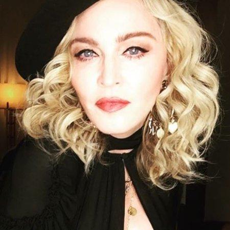 S-a distrat la maxim în Cuba! Madonna a sărbătorit aniversarea alături de copii