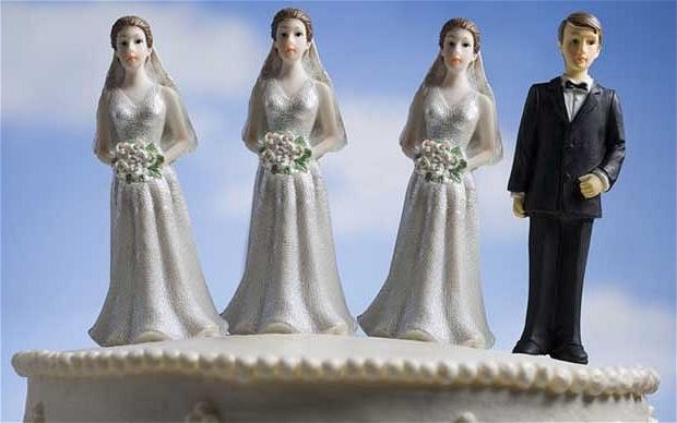 Știați că un cetățean moldovean ar putea să se căsătorească cu două sau mai multe persoane în același timp?