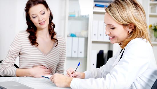Vizita la ginecolog: Ce trebuie să știm?