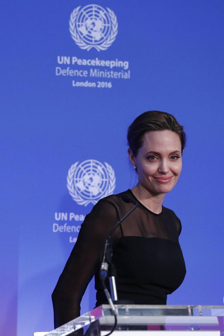 Анджелина Джоли наконец поправилась и снова выглядит цветущей