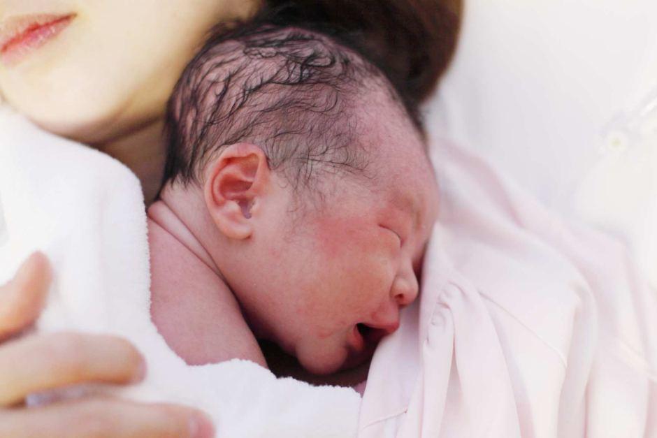 Cum arată un nou-născut? 16 lucruri care vă vor surprinde