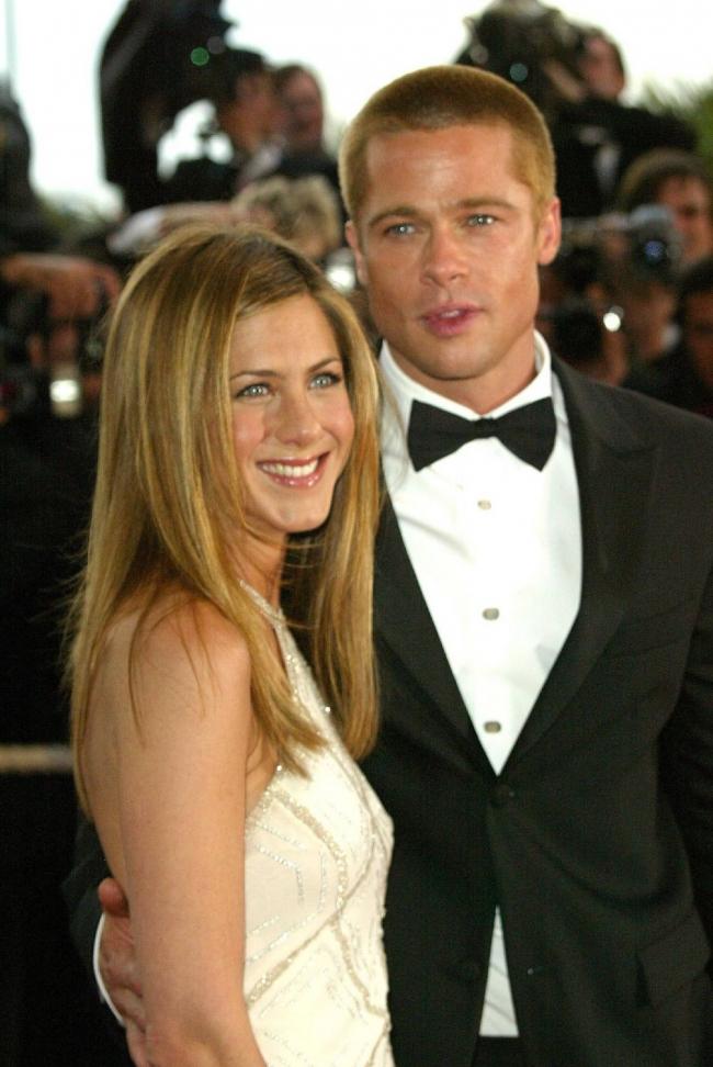 Brad Pitt se poate lauda cu o colectie impresionanta de femei celebre care l-au iubit