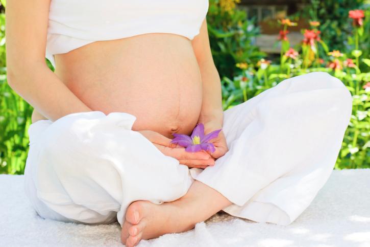 Выделения при беременности: что нужно знать