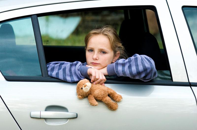 Что делать, если ребенка укачивает в дороге: 7 правил поведения