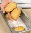Proprietăţile benefice ale cartofului şi reţeta unui delicios sufleu de cartofi