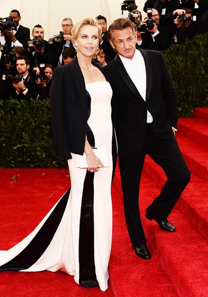 Charlize Theron si Sean Pennse casatoresc dupa doar 8 luni de relatie