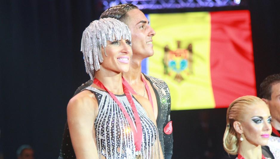 Moldovenii au ocupat primele locuri la Campionatul Internaţional de Dans Sportiv