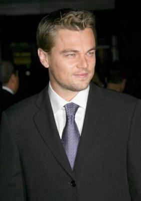 Leonardo DiCaprio nu imbatraneste! Iata cum arata la 41 de ani