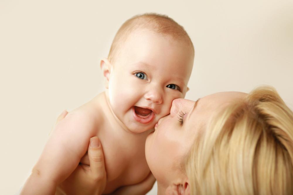 Как нормализовать гормональный фон молодой мамы после родов за 1 месяц?