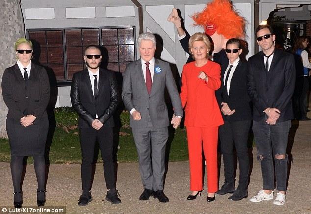 Katy Perry s-a transformat in Hillary Clinton de Halloween! Rezultatul a fost unul neasteptat