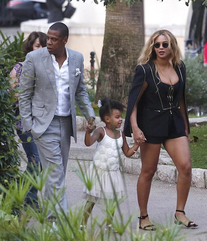 Jay-Z и Бейонсе выбрали для дочери школу за $19 тысяч в год