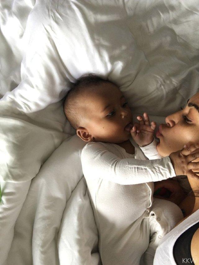 Băiatul lui Kim Kardashian a împlinit un anișor! Cât de mare și frumos s-a făcut Saint West