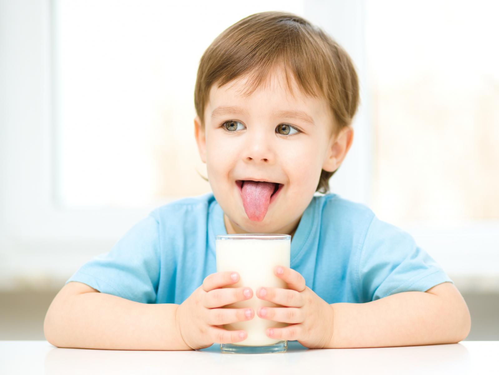 Particularităţile alimentaţiei copiilor în perioada de sărbători. Interviu cu Luminiţa Suveica