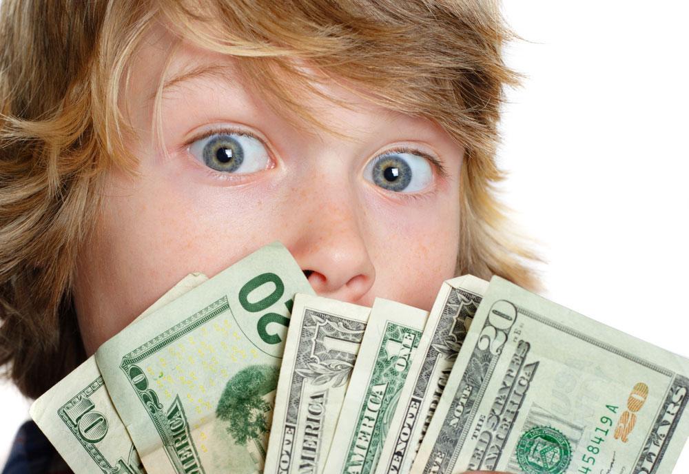 Как воспитать ребенка, зацикленного на деньгах: 6 верных способов