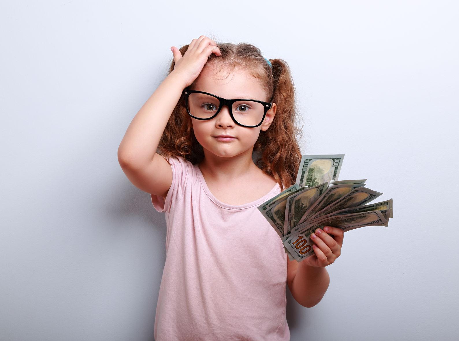 Cum să educi un copil obsedat de bani: 6 metode sigure