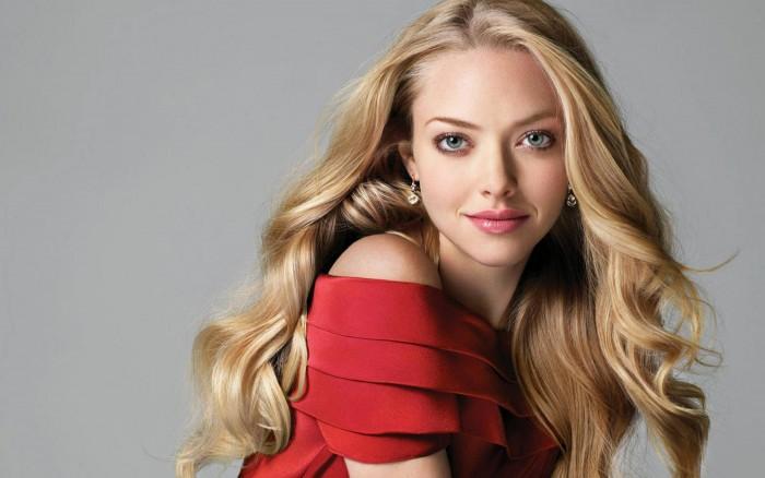 Cum arată Amanda Seyfried în ultimul trimestru de sarcină