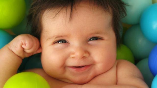 Studiu: Bebelușii par să aibă un simț înnăscut al dreptății