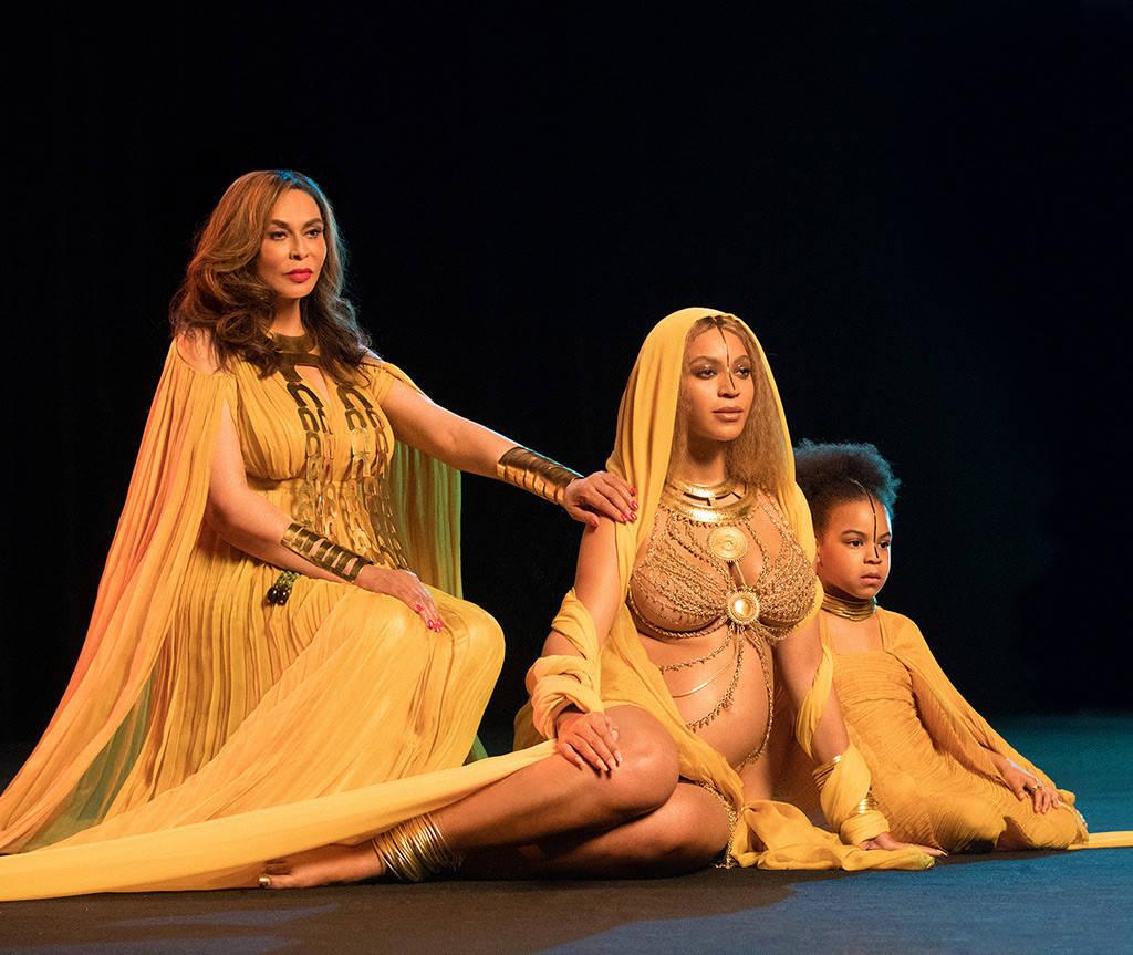 Burtica lui Beyoncé a atras toate privirile pe scena Galei premiilor Grammy 2017
