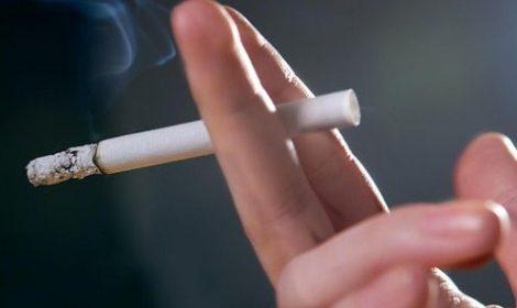 Курящие отцы дарят своим детям защиту от токсинов
