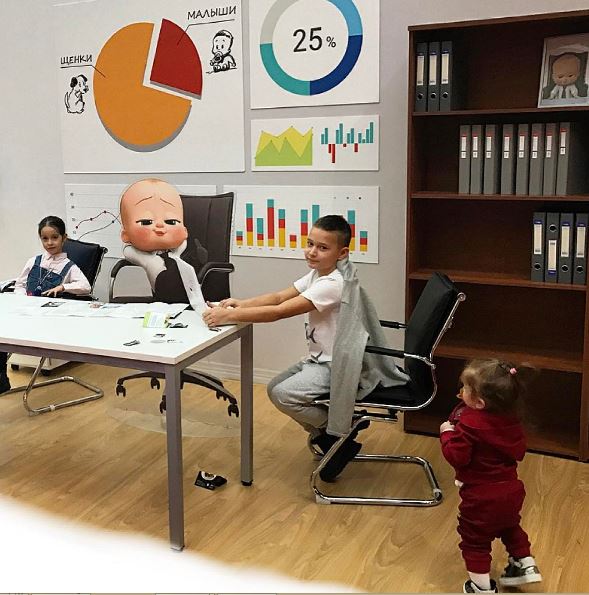 Муж Ксении Бородиной сравнил дочь с котом