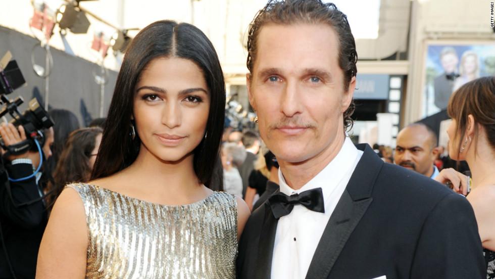 Camila, geloasă pe soțul Matthew McConaughey?!