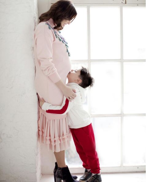 Анастасия Стоцкая: «О своей беременности я узнала от визажиста»