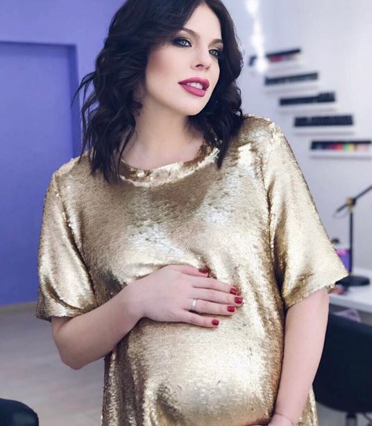 Беременная Анастасия Стоцкая сравнила себя с Губкой Бобом