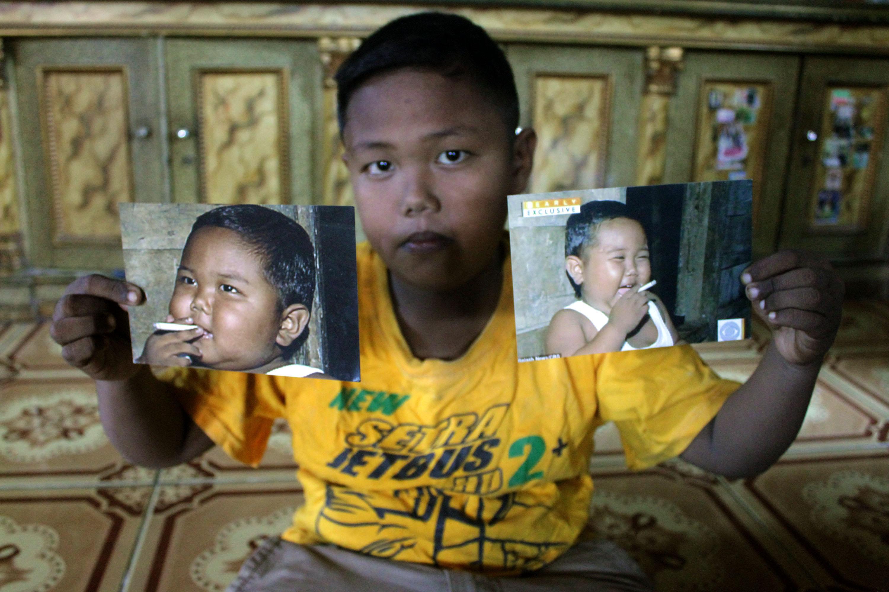 Курил 40 лет бросил. Арди Ризал который выкуривал 40. Арди Ризал, малыш, который выкуривал по 40 сигарет в день. Арди Ризал двухлетний курильщик. Индонезийский мальчик выкуривающий 40 сигарет.