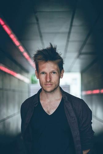 Un actor din serialul ”Интерны” a căzut de la etajul 5 și s-a stins din viață!