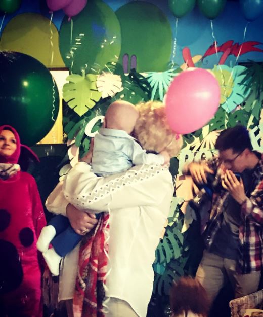 Poza cu fiul Kseniei Sobchak a stârnit dezbateri aprinse pe Instagram
