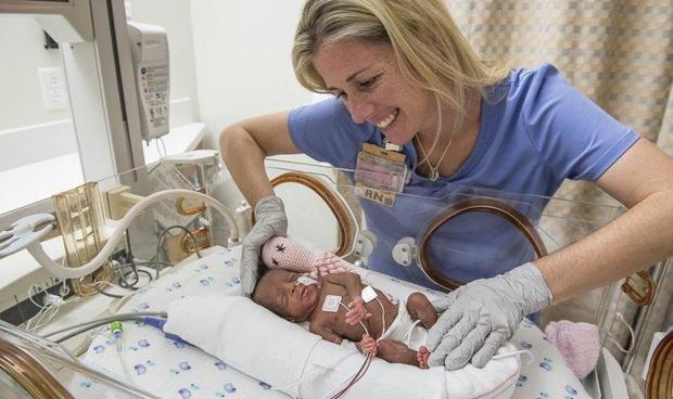 După 17 ani de așteptare, o femeie din SUA a născut șase odată