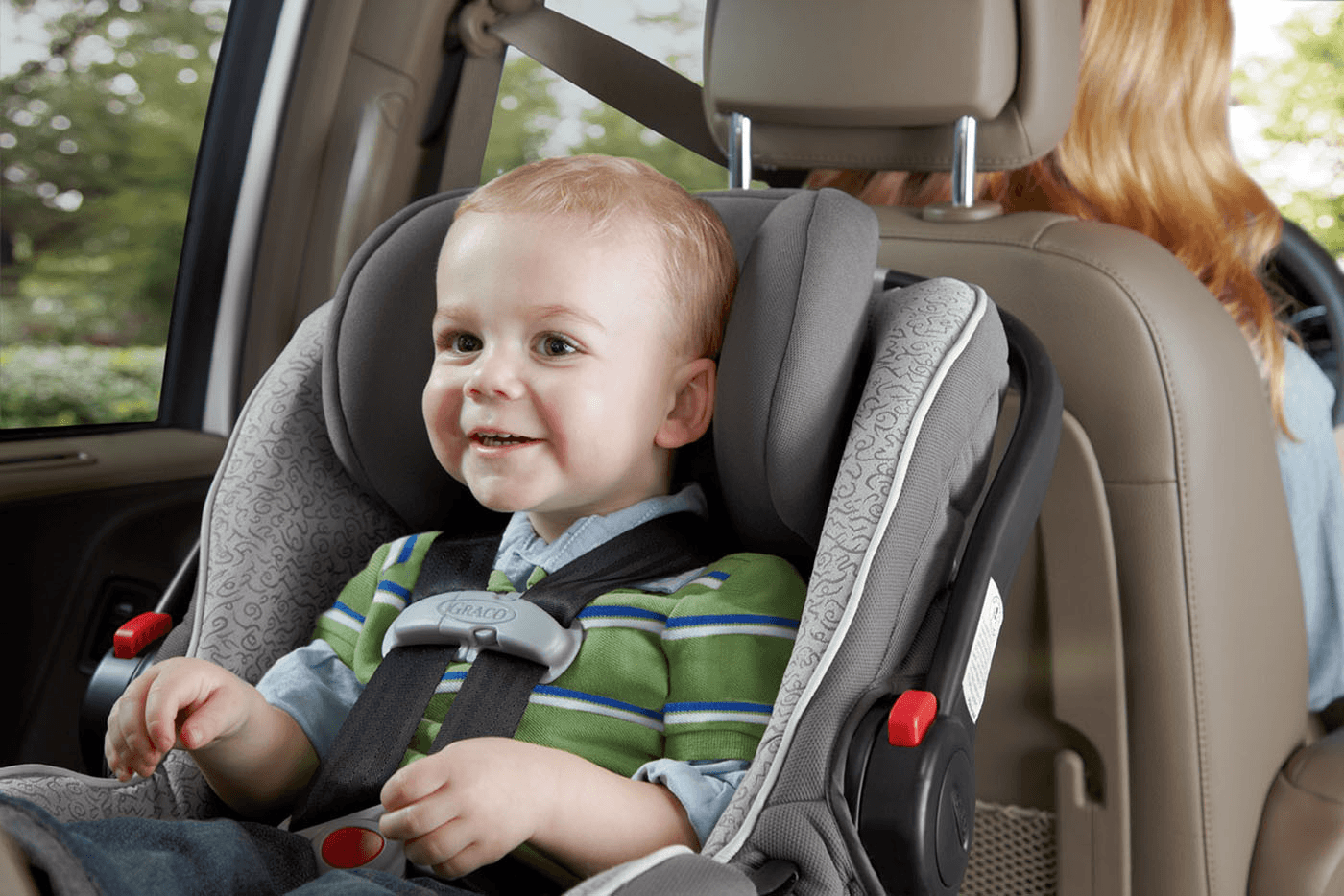 Какое место является наиболее безопасным для детского автомобильного кресла