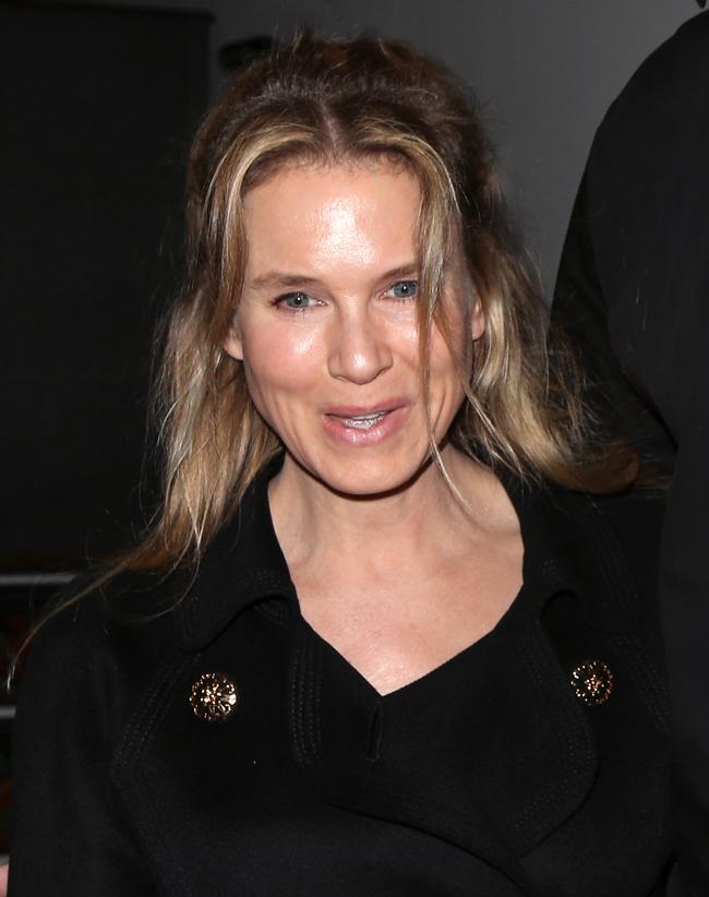 In incercarea de a parea vesnic tanara, Renee Zellweger si-a facut un lifting care i-a distrus fata