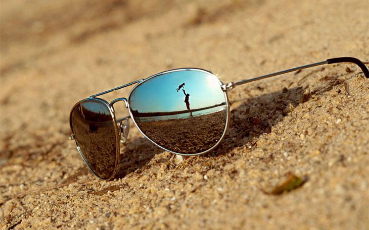 Как правильно выбрать солнцезащитные очки? Советы офтальмолога Татьяны Гидиримски