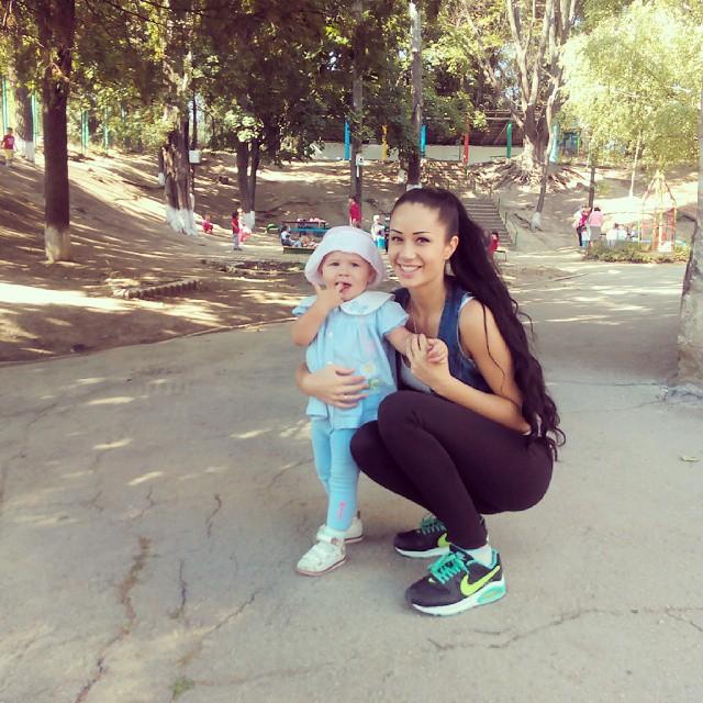 Irina Tarasiuc își duce fiica la o grădiniță cu predare în limba română