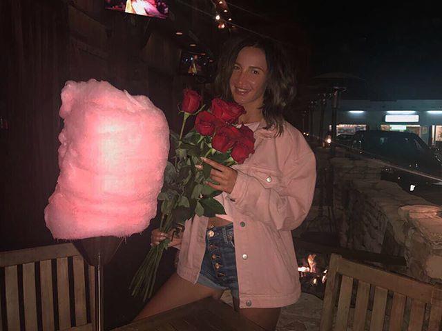 Olga Buzova este fericită cu noul iubit