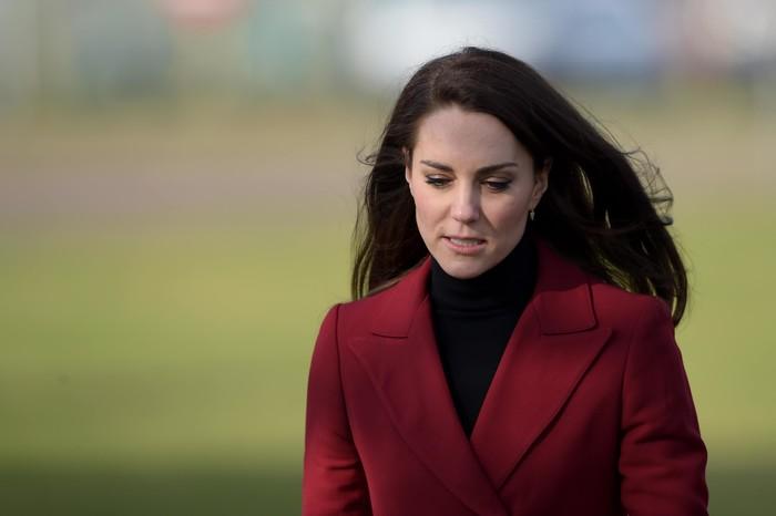 O revistă va plăti despăgubiri de 100.000 de euro pentru că a publicat fotografii cu Kate Middleton topless