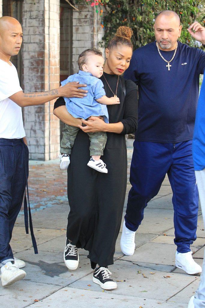 Cum arată la 8 luni fiul lui Janet Jackson (FOTO)