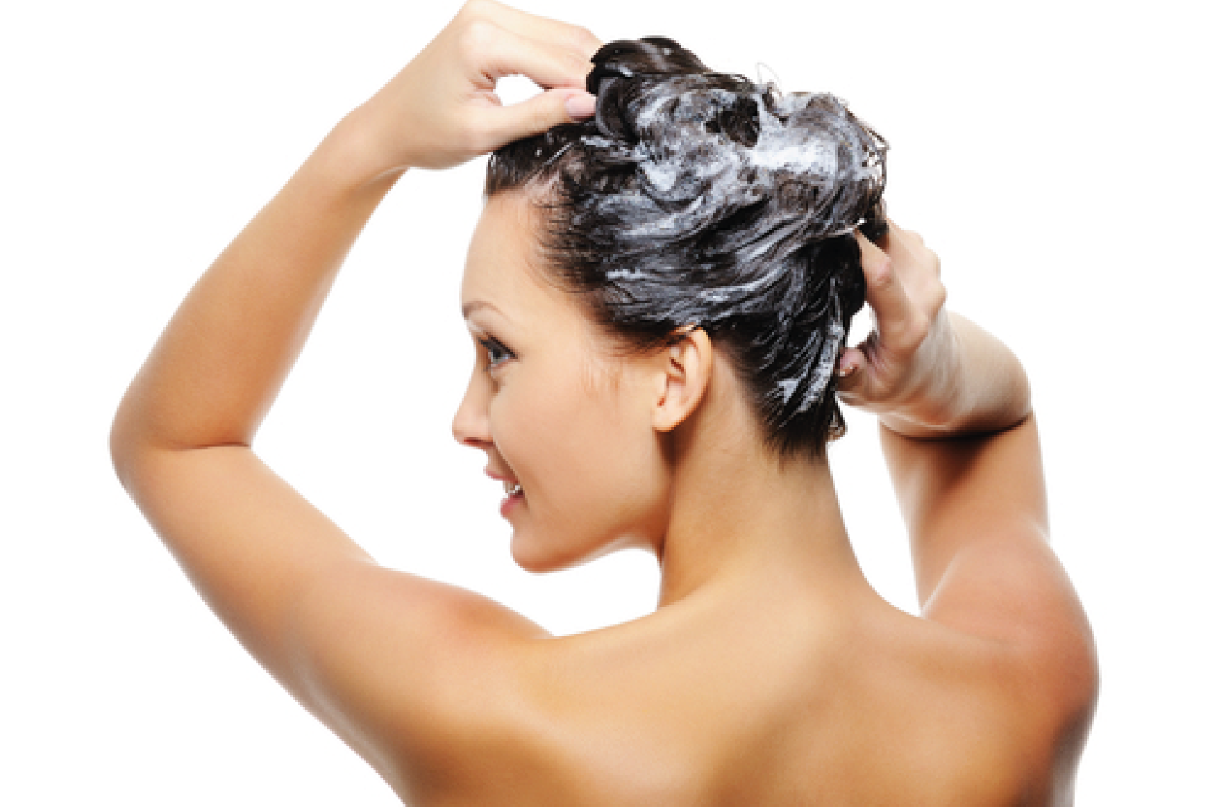 Mai multe beneficii: folosim balsamul pentru păr nu după, ci înainte de spălarea părului