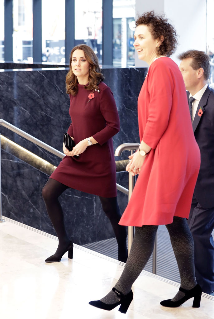 Kate Middleton, cu burtica rotunjită la o nouă apariție publică