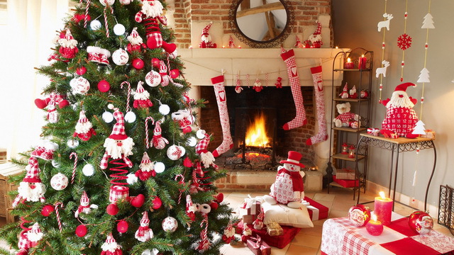 Care este cea mai periculoasă decorațiune de pe pomul de Crăciun